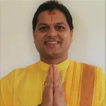 Priest Jagadish Acharya Ji